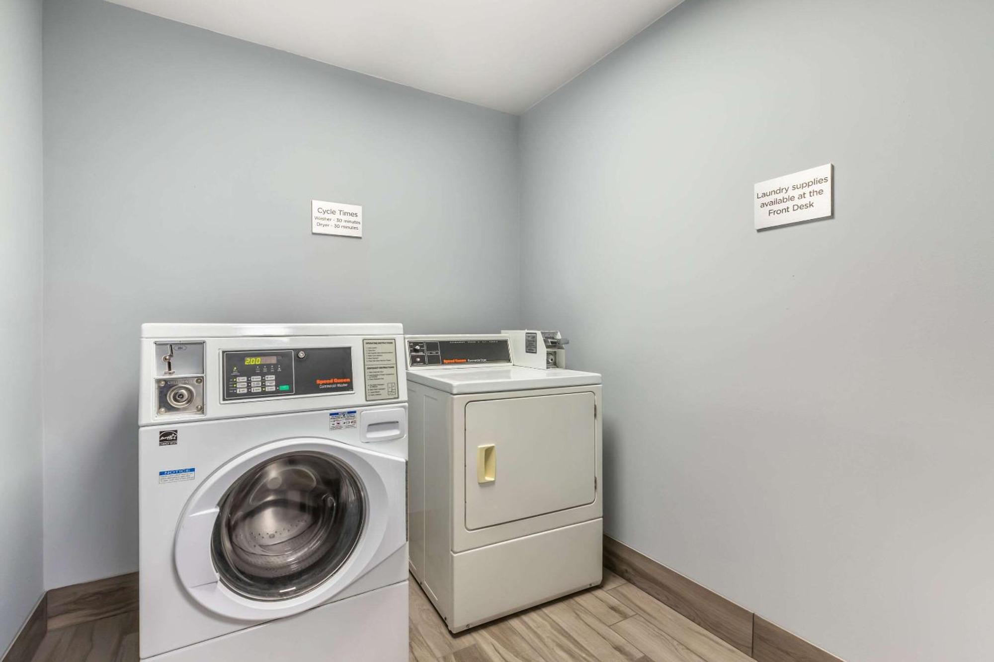 Comfort Inn & Suites Arlington Heights - Buffalo Grove Extérieur photo