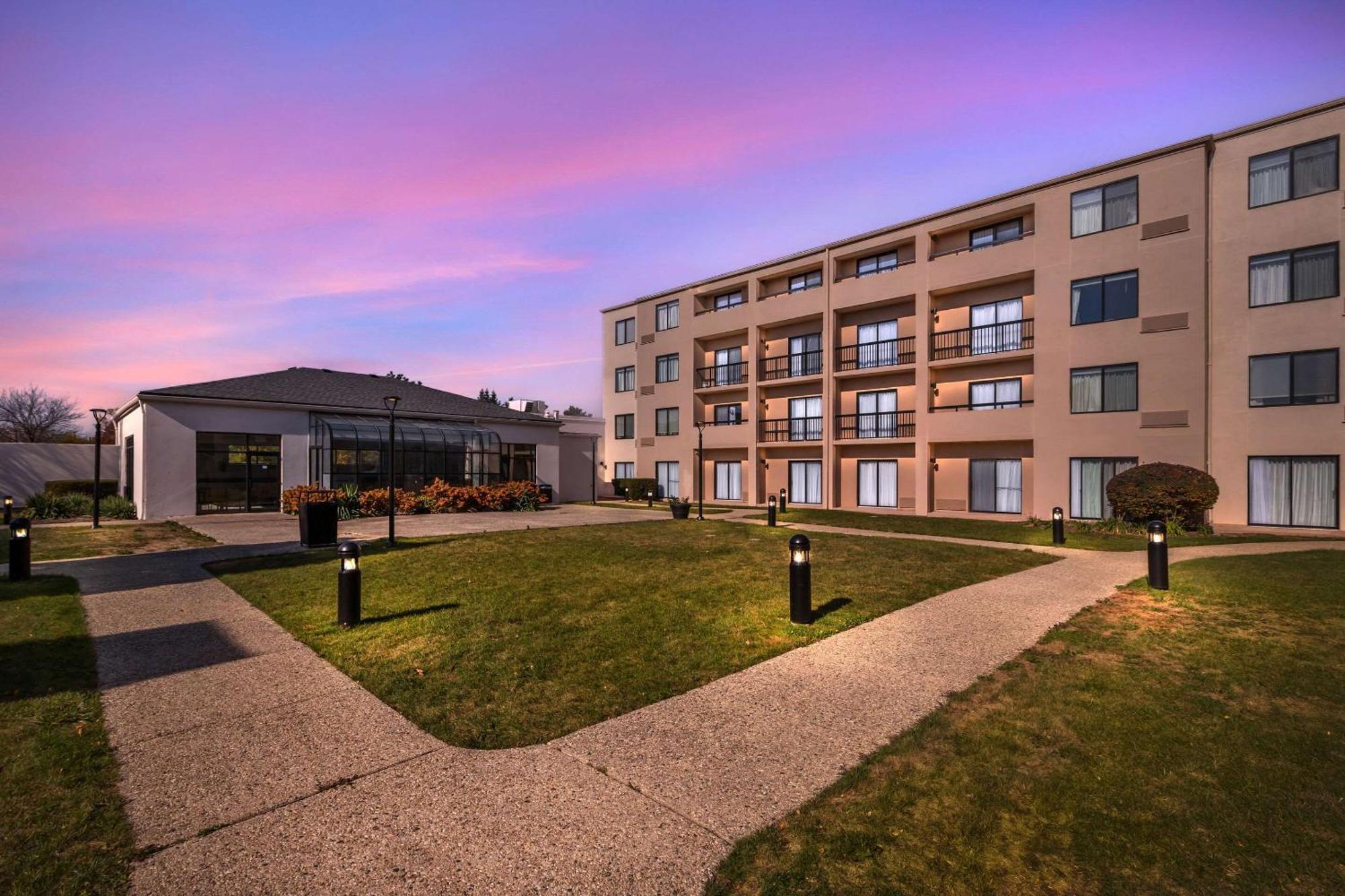 Comfort Inn & Suites Arlington Heights - Buffalo Grove Extérieur photo