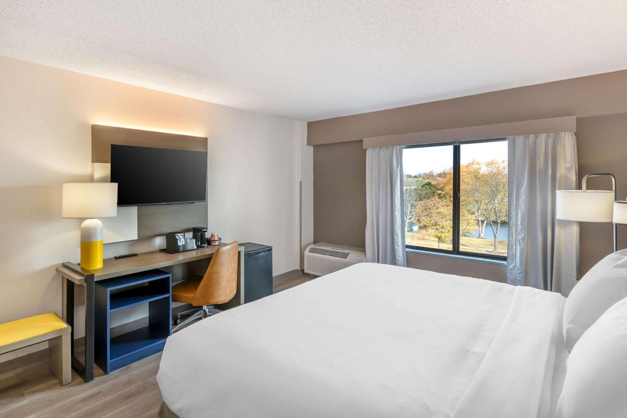 Comfort Inn & Suites Arlington Heights - Buffalo Grove Extérieur photo