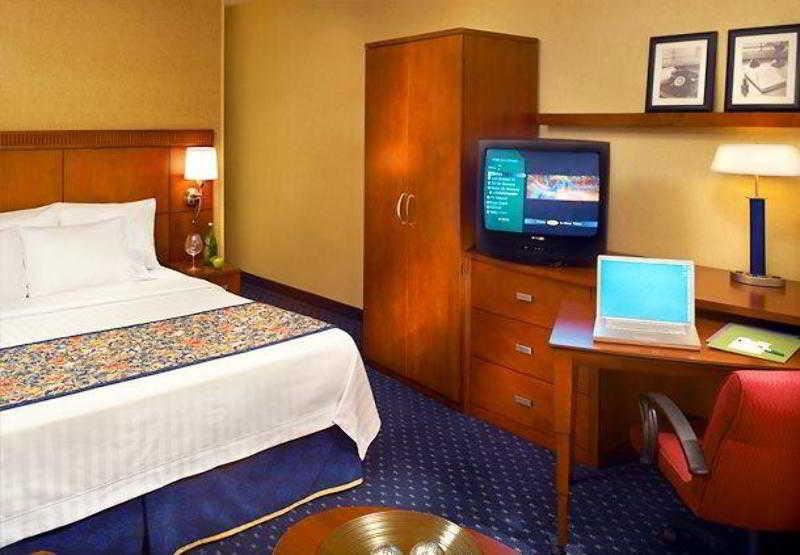 Comfort Inn & Suites Arlington Heights - Buffalo Grove Chambre photo